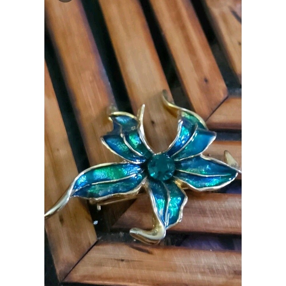 Vintage Enamel Flower Brooch Blue Green Rhinestone Gold Tone Orchid Pin 60s